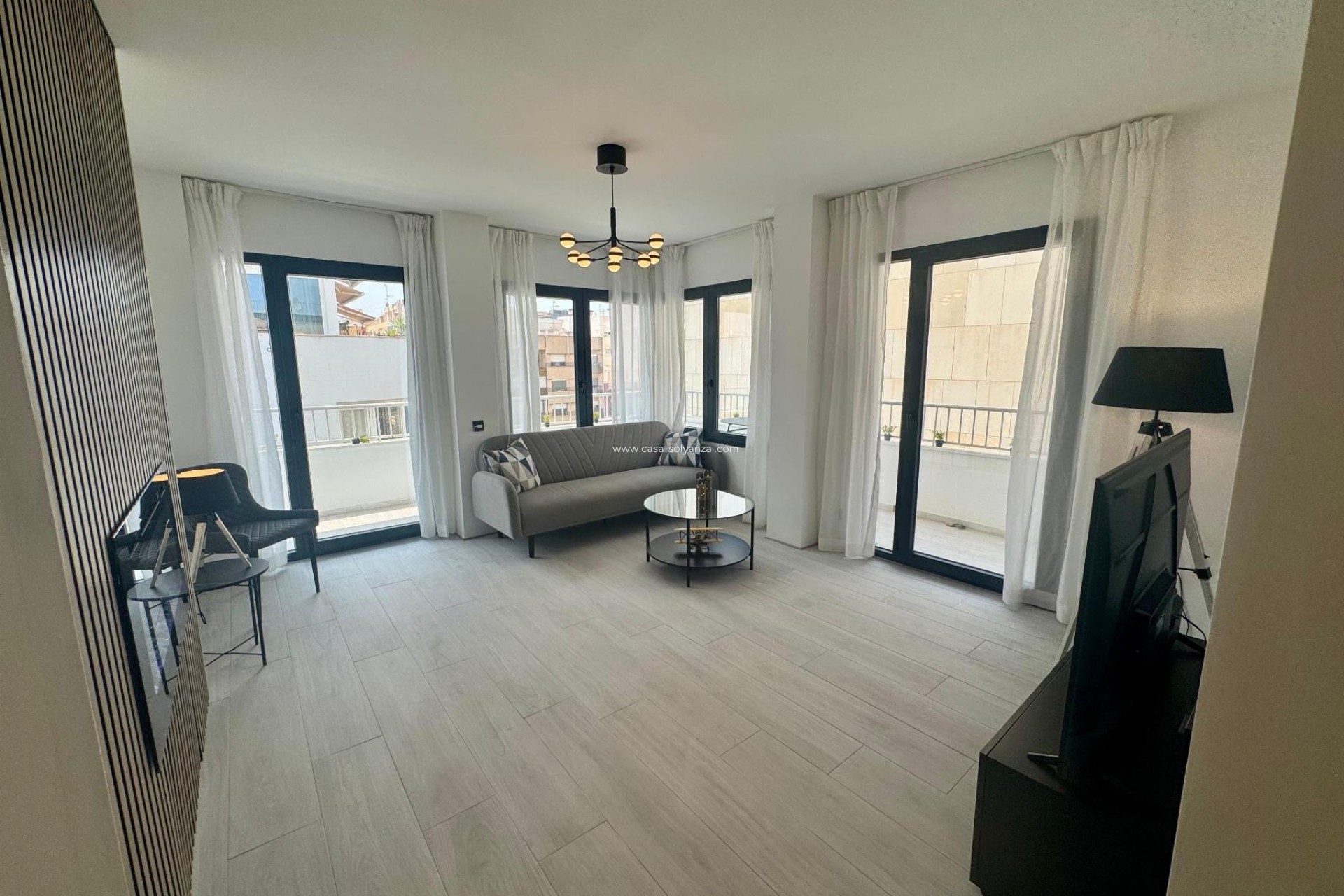 Herverkoop - Appartement / flat - Torrevieja - CLUB NAUTICO TORREVIEJA