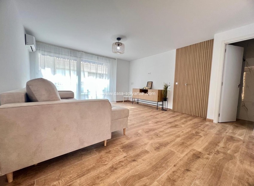 Herverkoop - Appartement / flat - Torrevieja - Costa Blanca