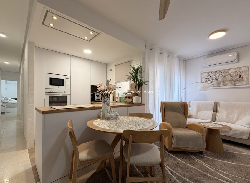 Herverkoop - Appartement / flat - Torrevieja - Costa Blanca