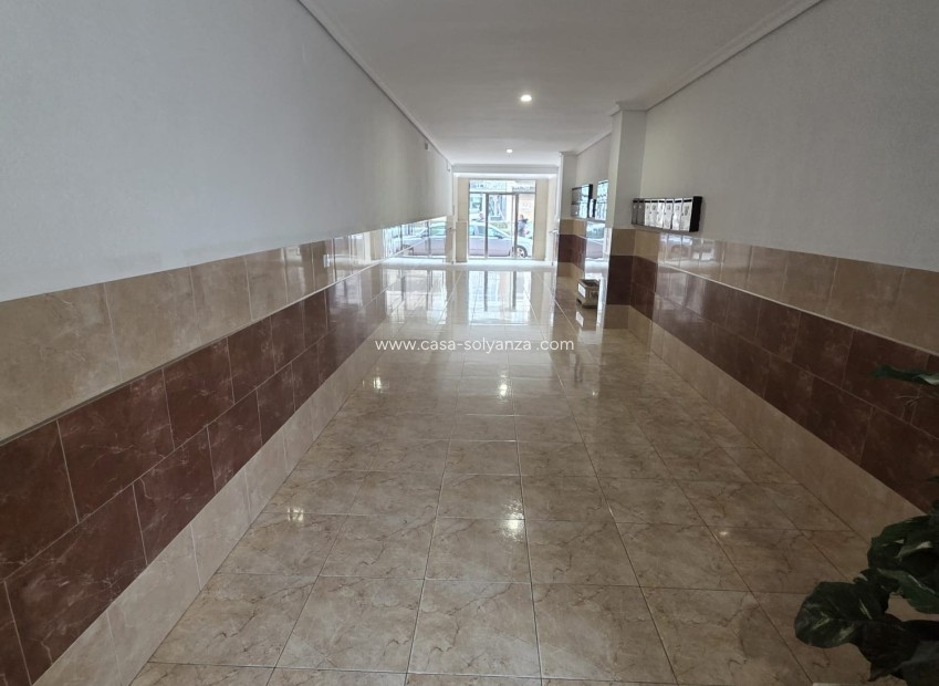 Herverkoop - Appartement / flat - Torrevieja - Costa Blanca