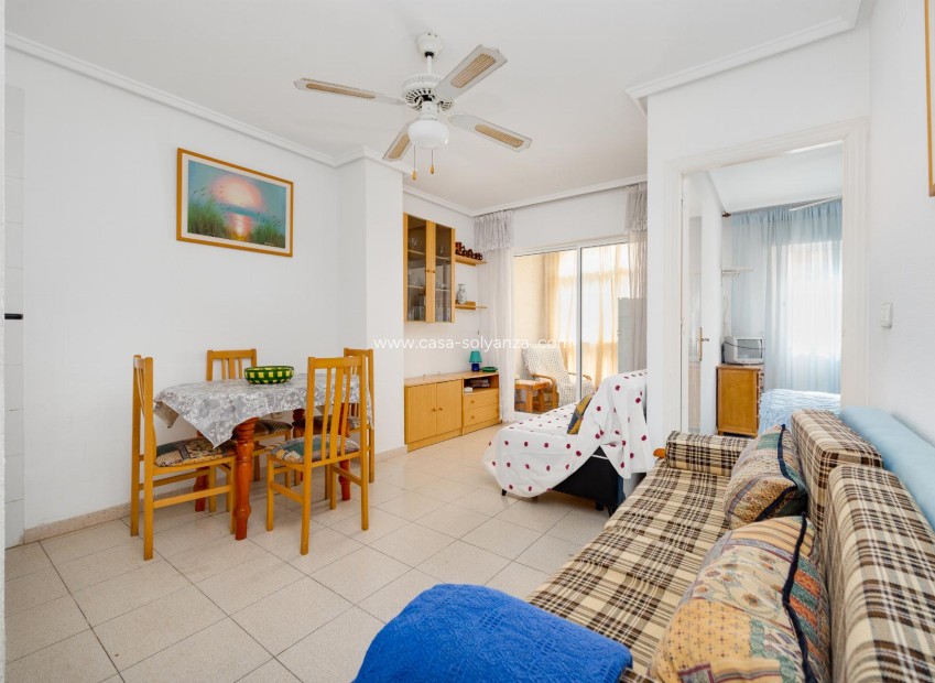 Herverkoop - Appartement / flat - Torrevieja - Costa Blanca