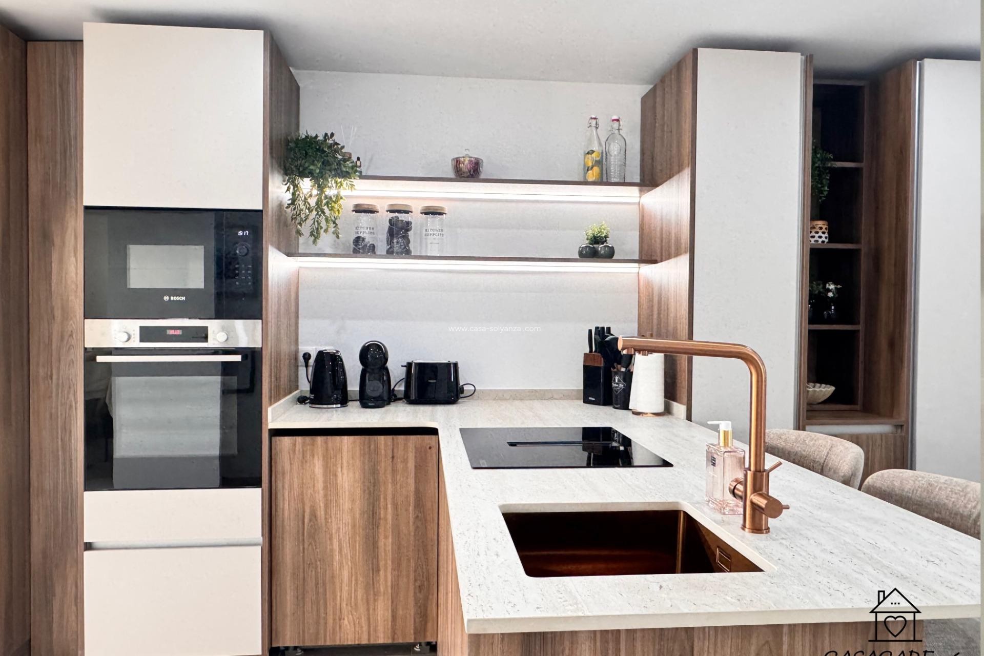 Herverkoop - Appartement / flat - Torrevieja - El Acequión - Los Náufragos