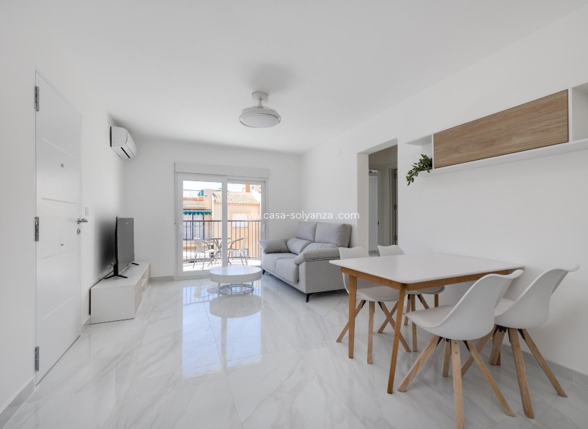 Herverkoop - Appartement / flat - Torrevieja - El Limonar