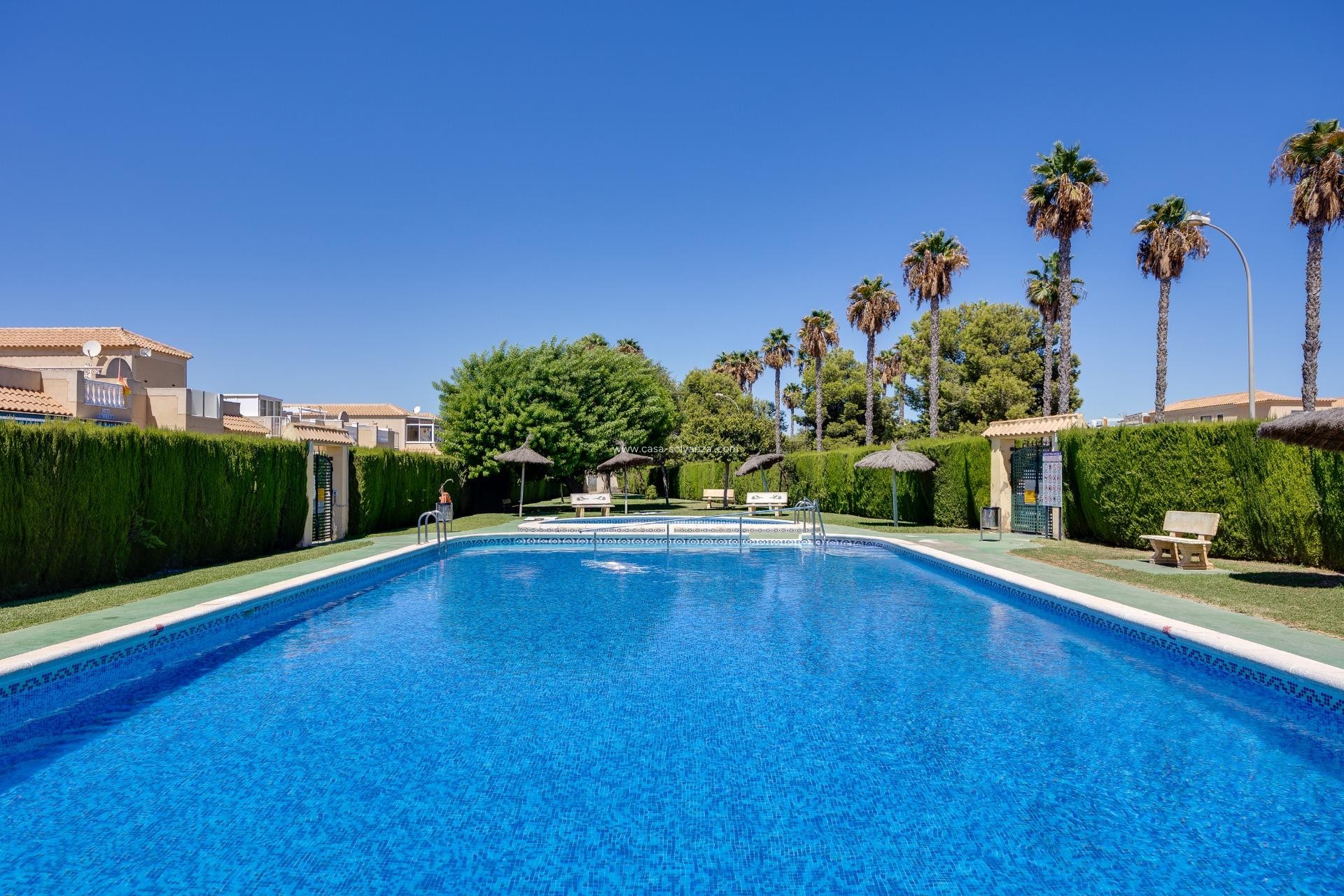 Herverkoop - Appartement / flat - Torrevieja - El Limonar