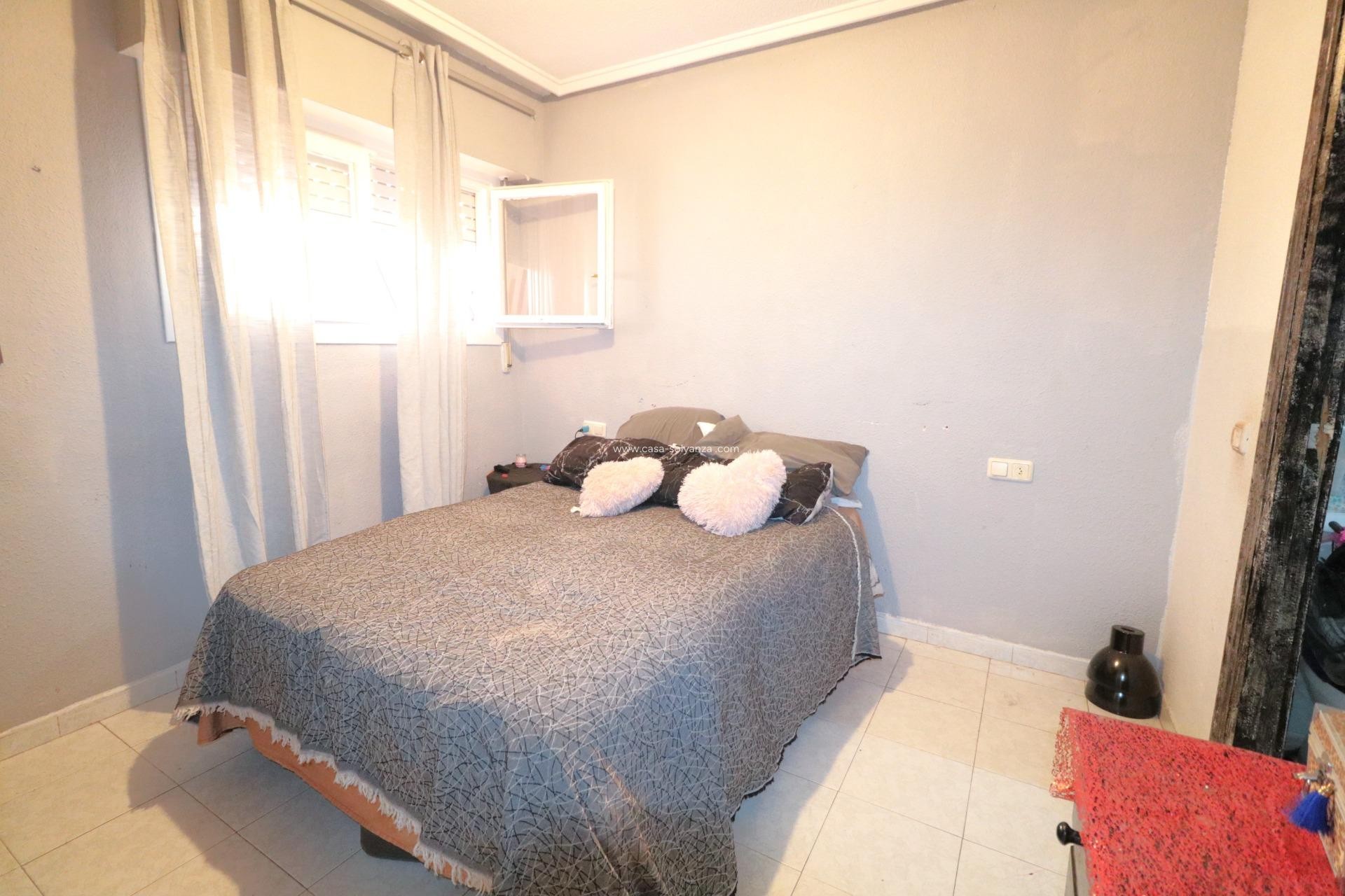 Herverkoop - Appartement / flat - Torrevieja - El Molino