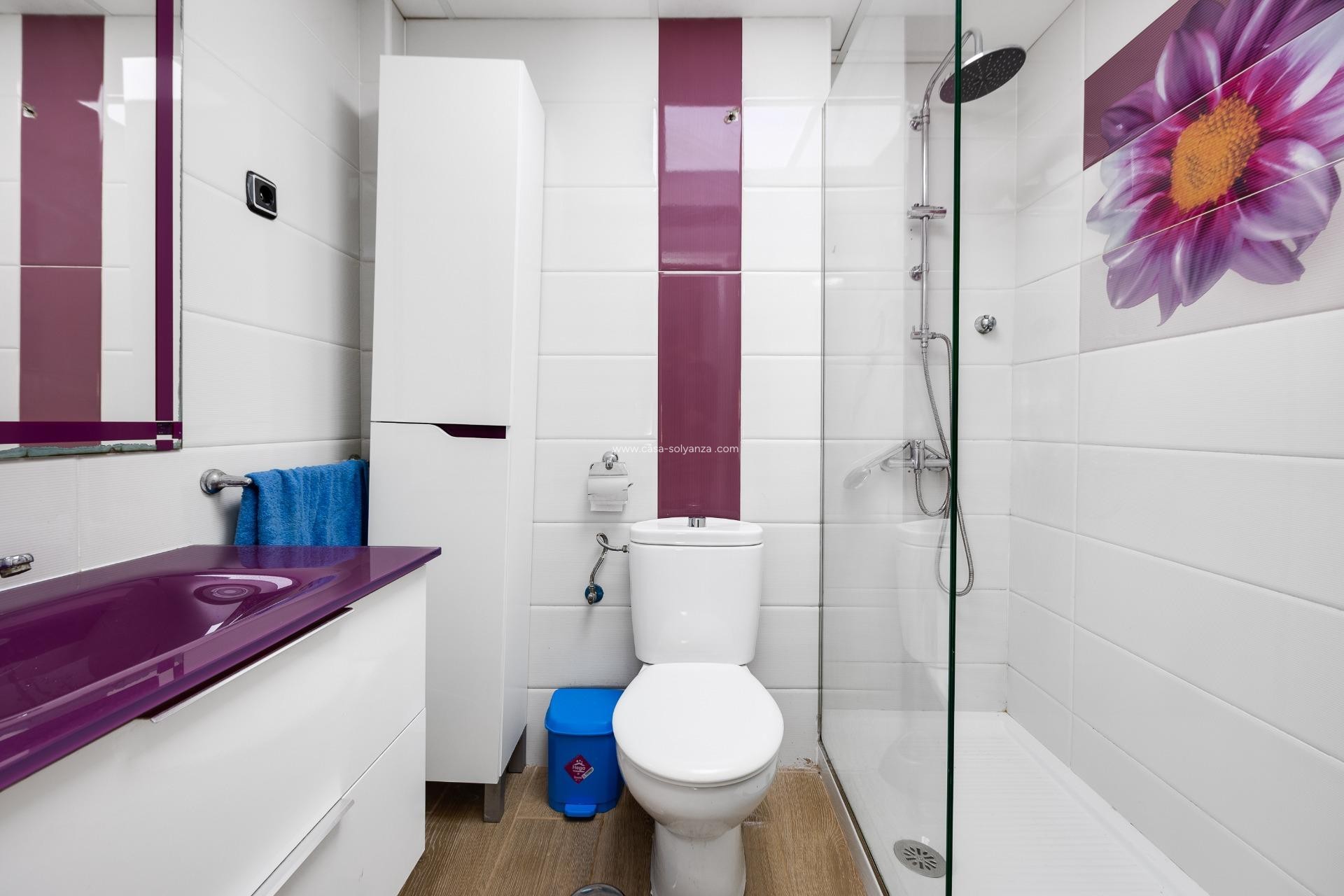 Herverkoop - Appartement / flat - Torrevieja - Eliseos playa