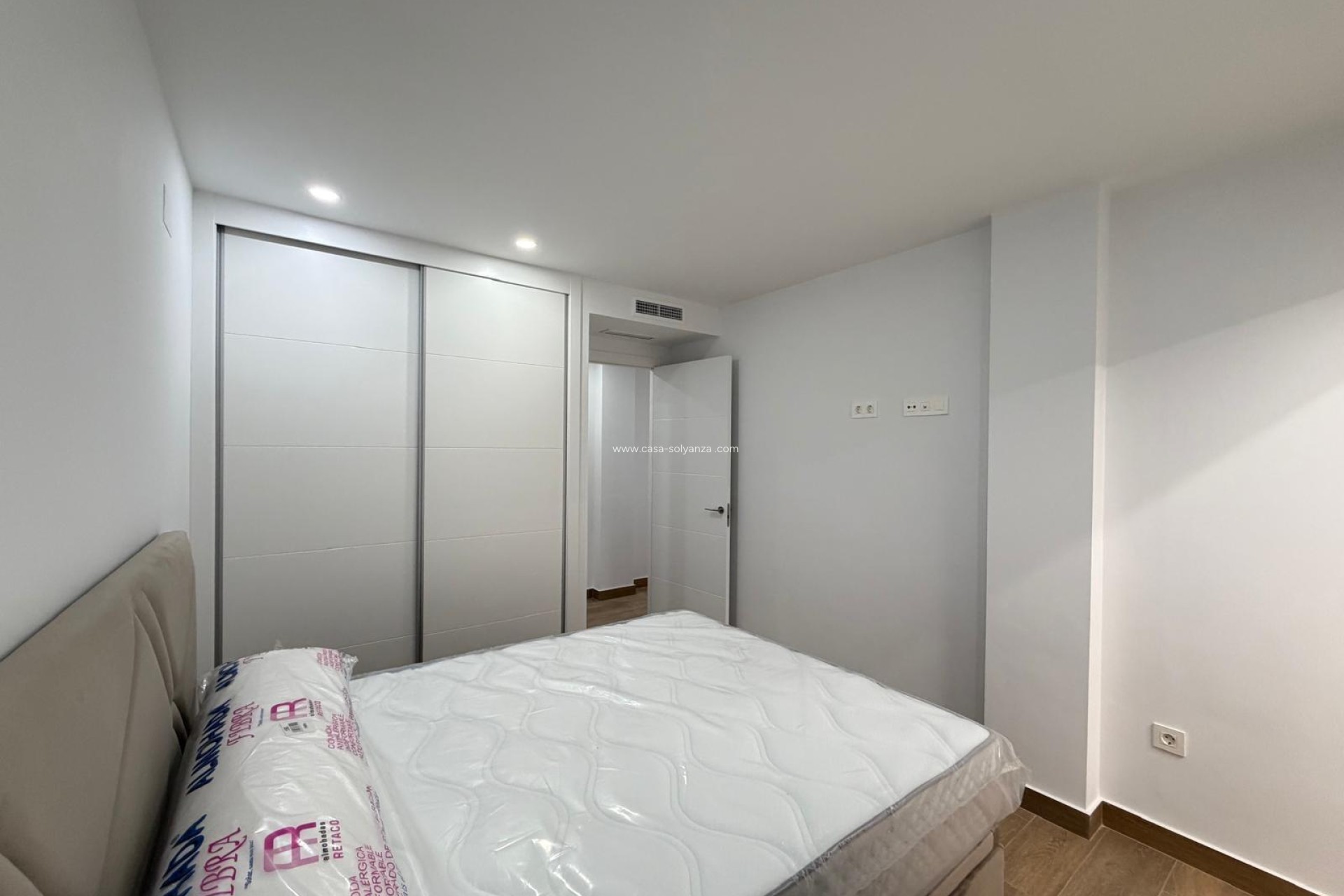 Herverkoop - Appartement / flat - Torrevieja - Estacion Autobuses