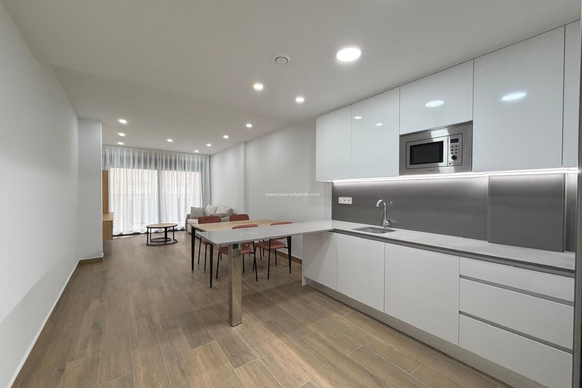 Herverkoop - Appartement / flat - Torrevieja - Estacion Autobuses