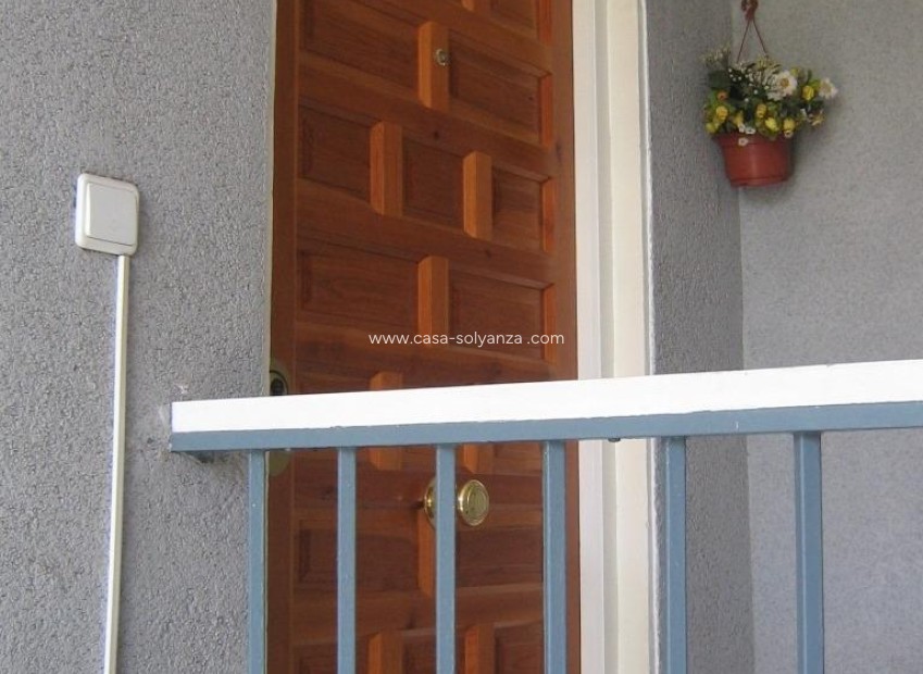 Herverkoop - Appartement / flat - Torrevieja - Estacion Autobuses