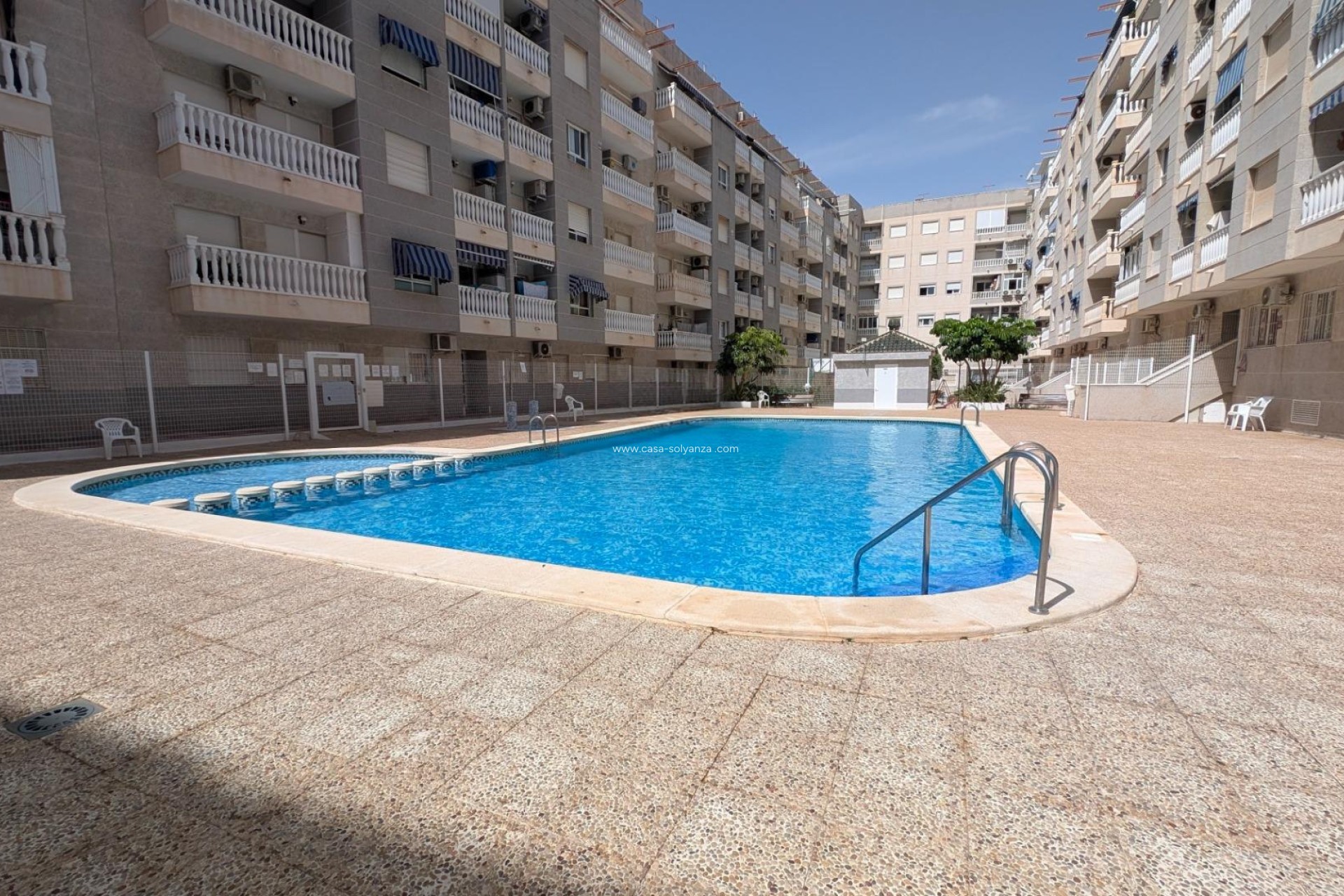 Herverkoop - Appartement / flat - Torrevieja - Estacion Autobuses