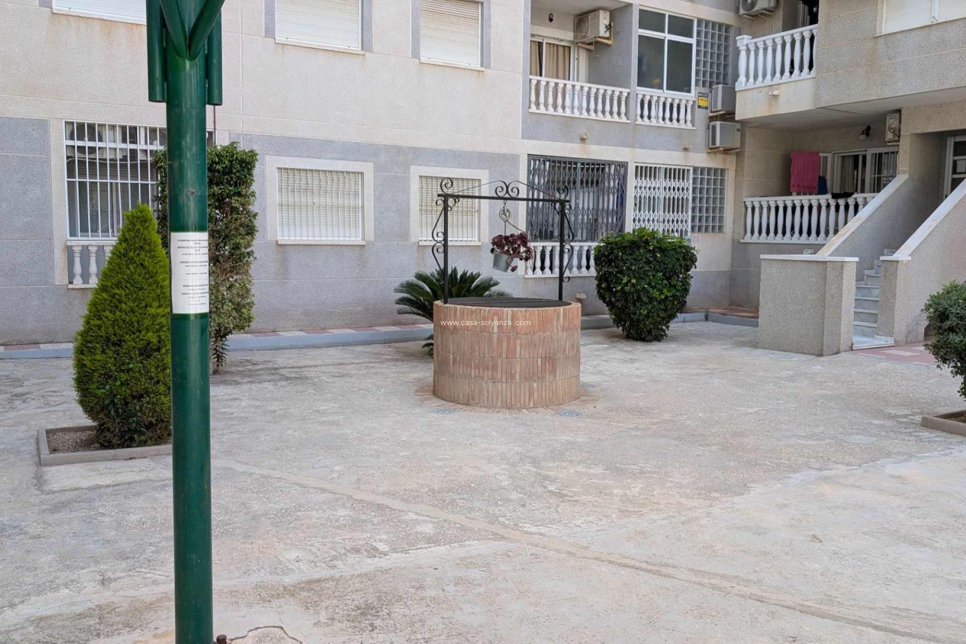 Herverkoop - Appartement / flat - Torrevieja - Estacion Autobuses