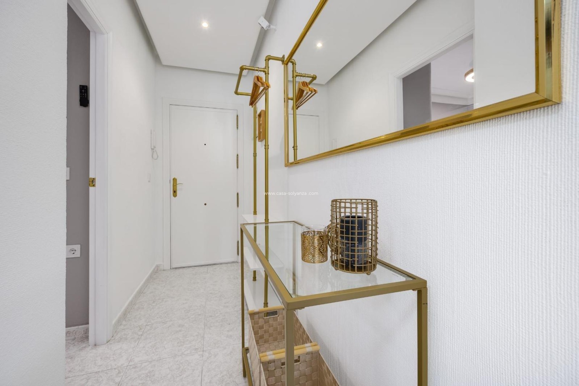 Herverkoop - Appartement / flat - Torrevieja - Estacion Autobuses