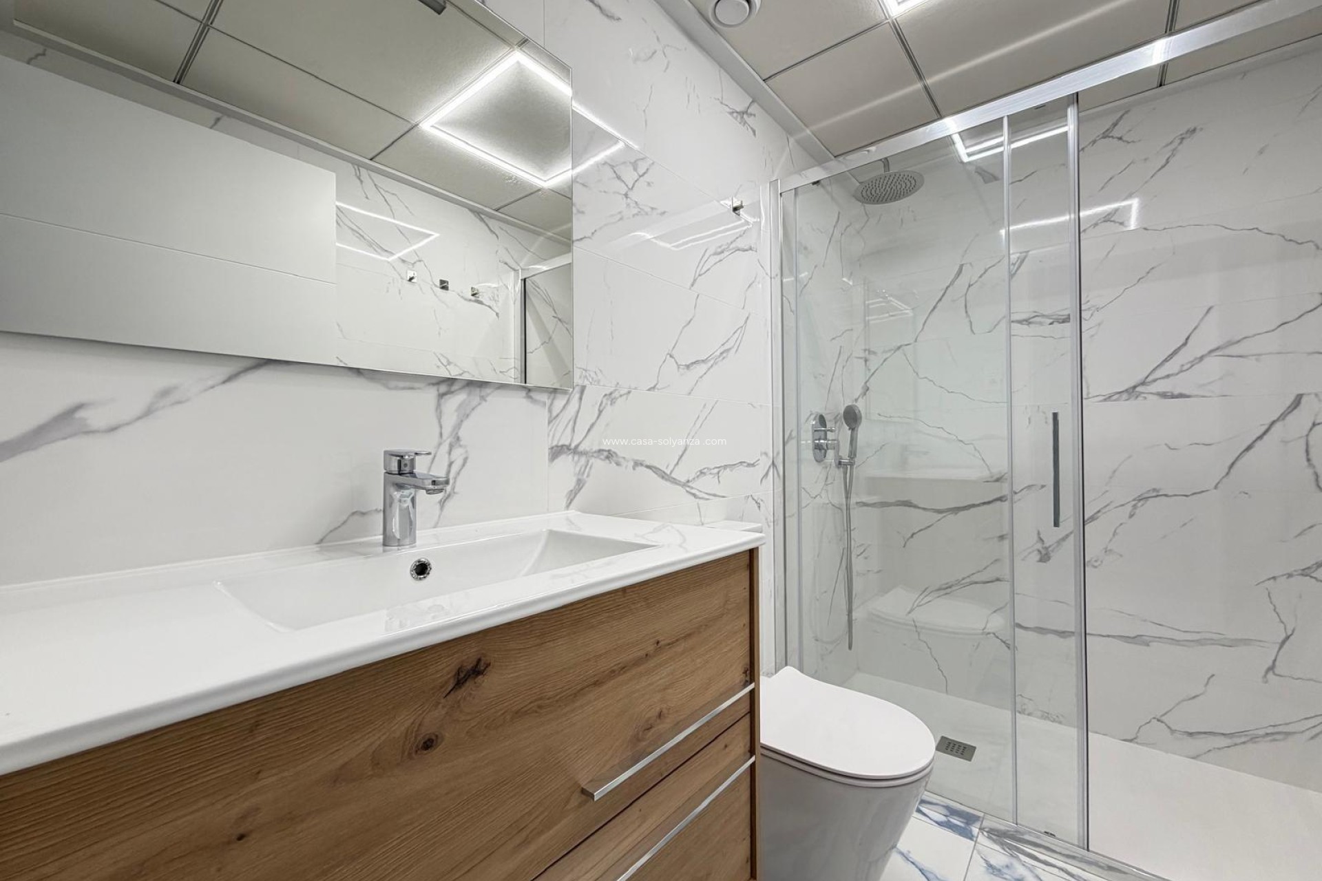 Herverkoop - Appartement / flat - Torrevieja - Estacion Autobuses