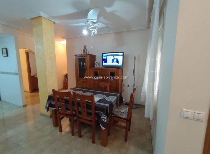 Herverkoop - Appartement / flat - Torrevieja - Estacion Autobuses