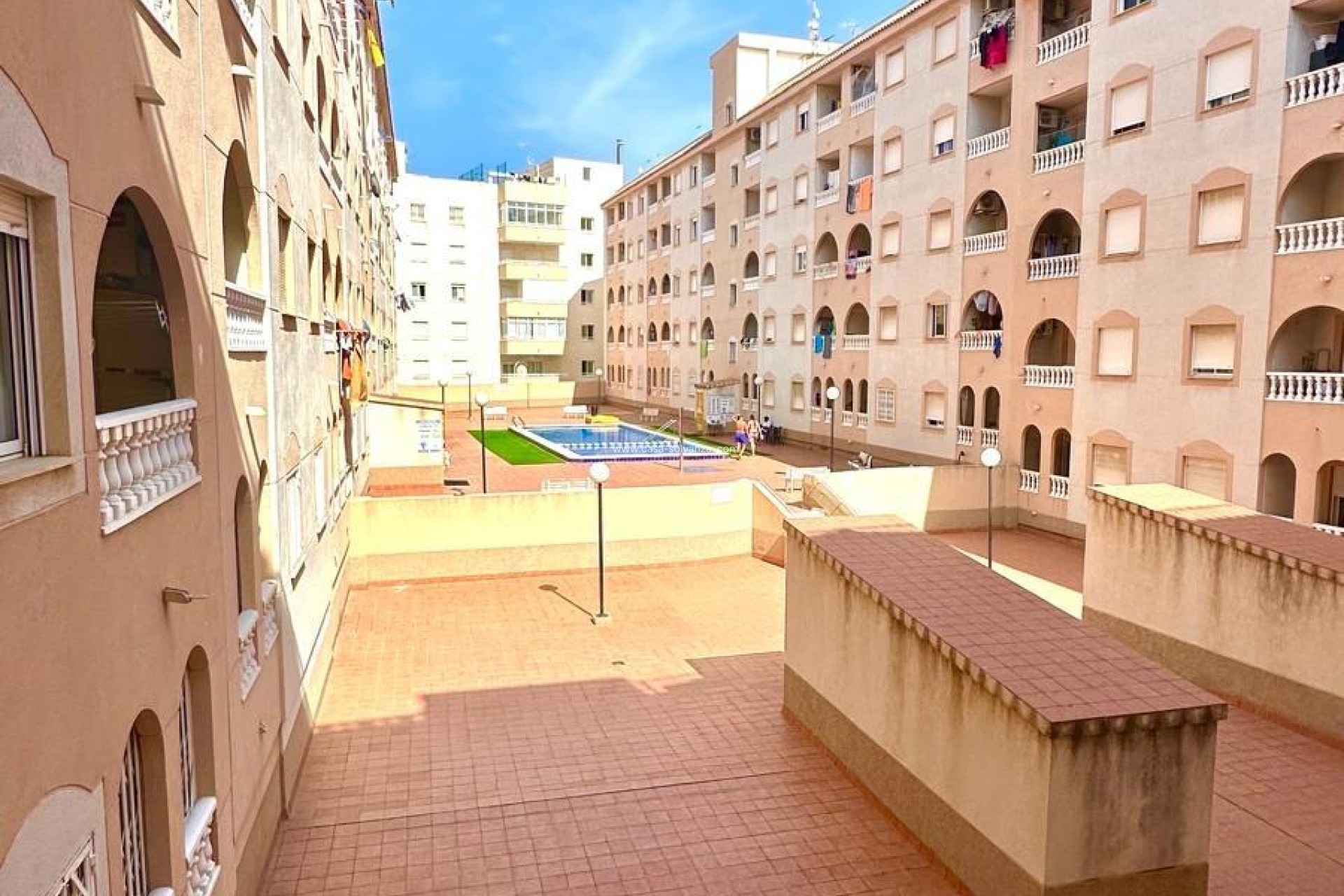 Herverkoop - Appartement / flat - Torrevieja - Estacion Autobuses