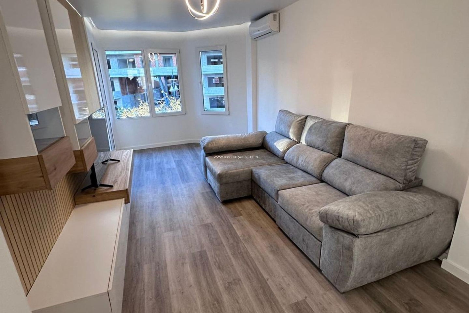 Herverkoop - Appartement / flat - Torrevieja - Estacion Autobuses