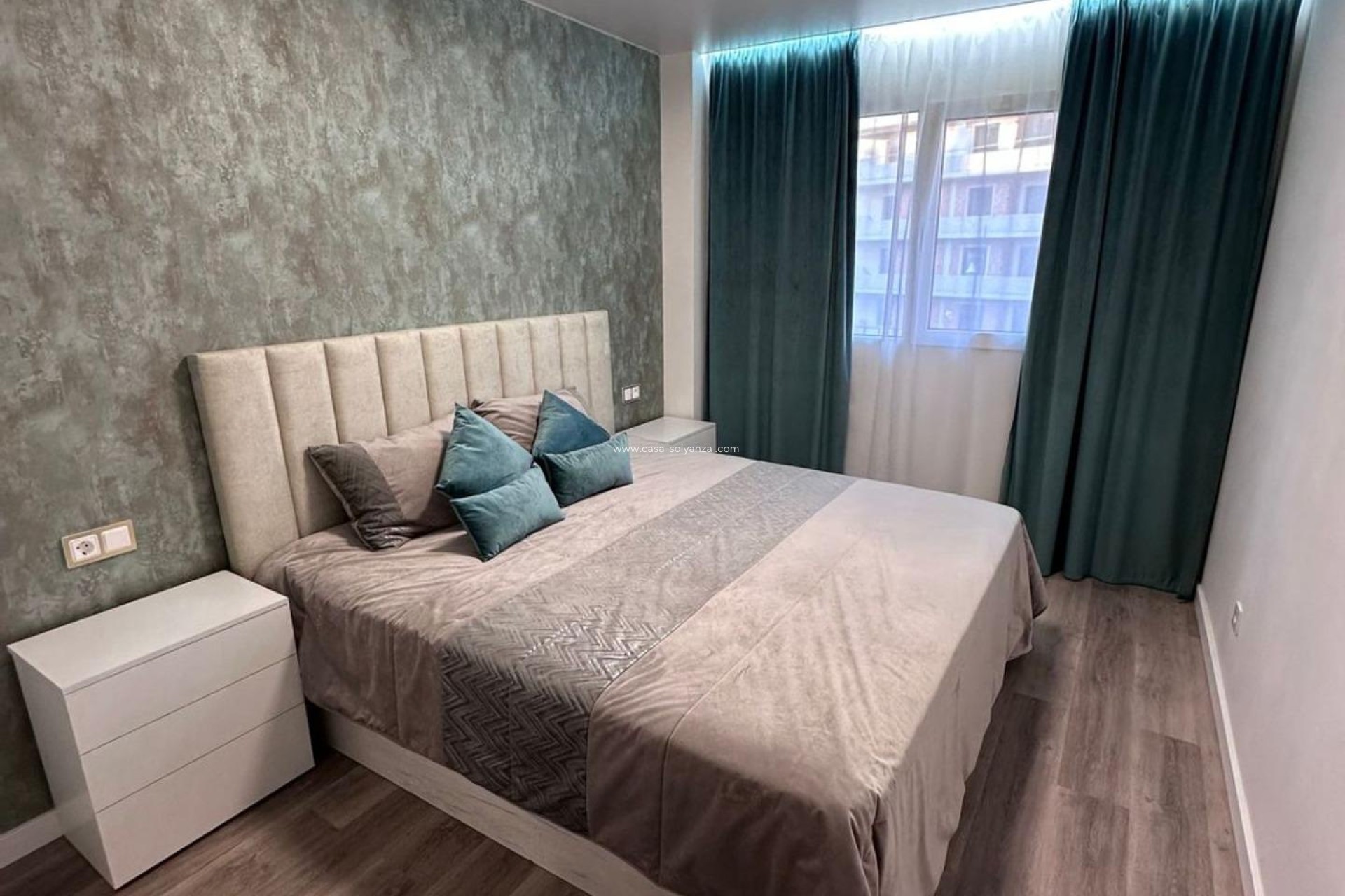 Herverkoop - Appartement / flat - Torrevieja - Estacion Autobuses