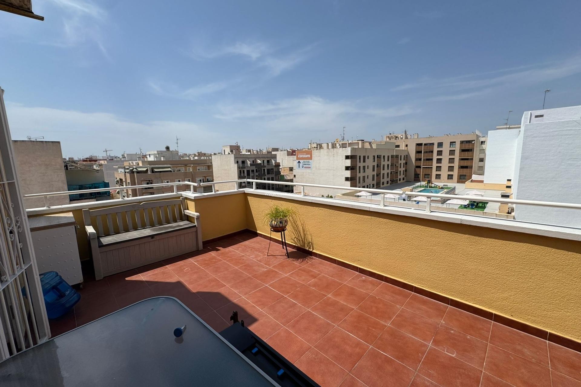 Herverkoop - Appartement / flat - Torrevieja - Estacion Autobuses