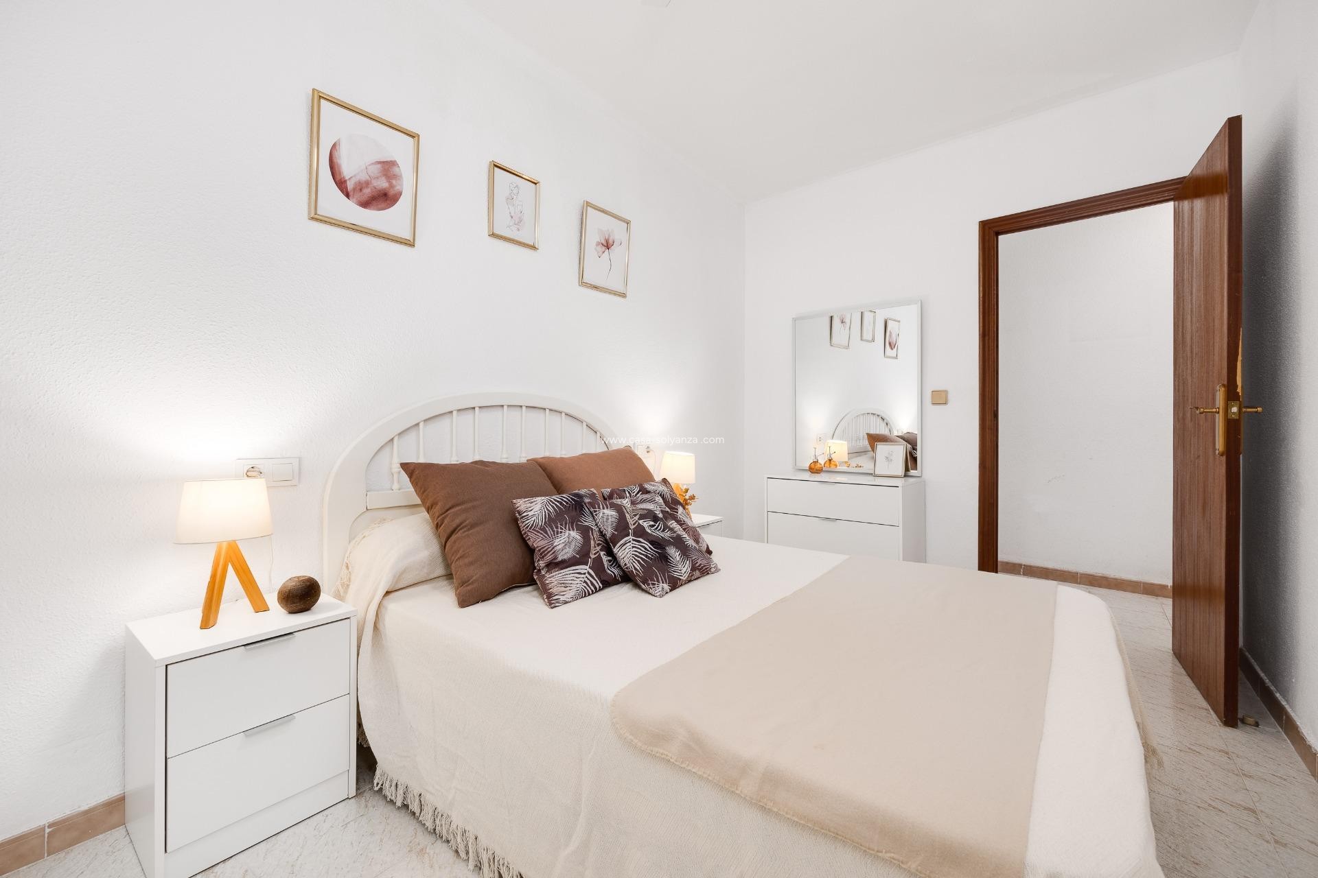 Herverkoop - Appartement / flat - Torrevieja - Estacion Autobuses