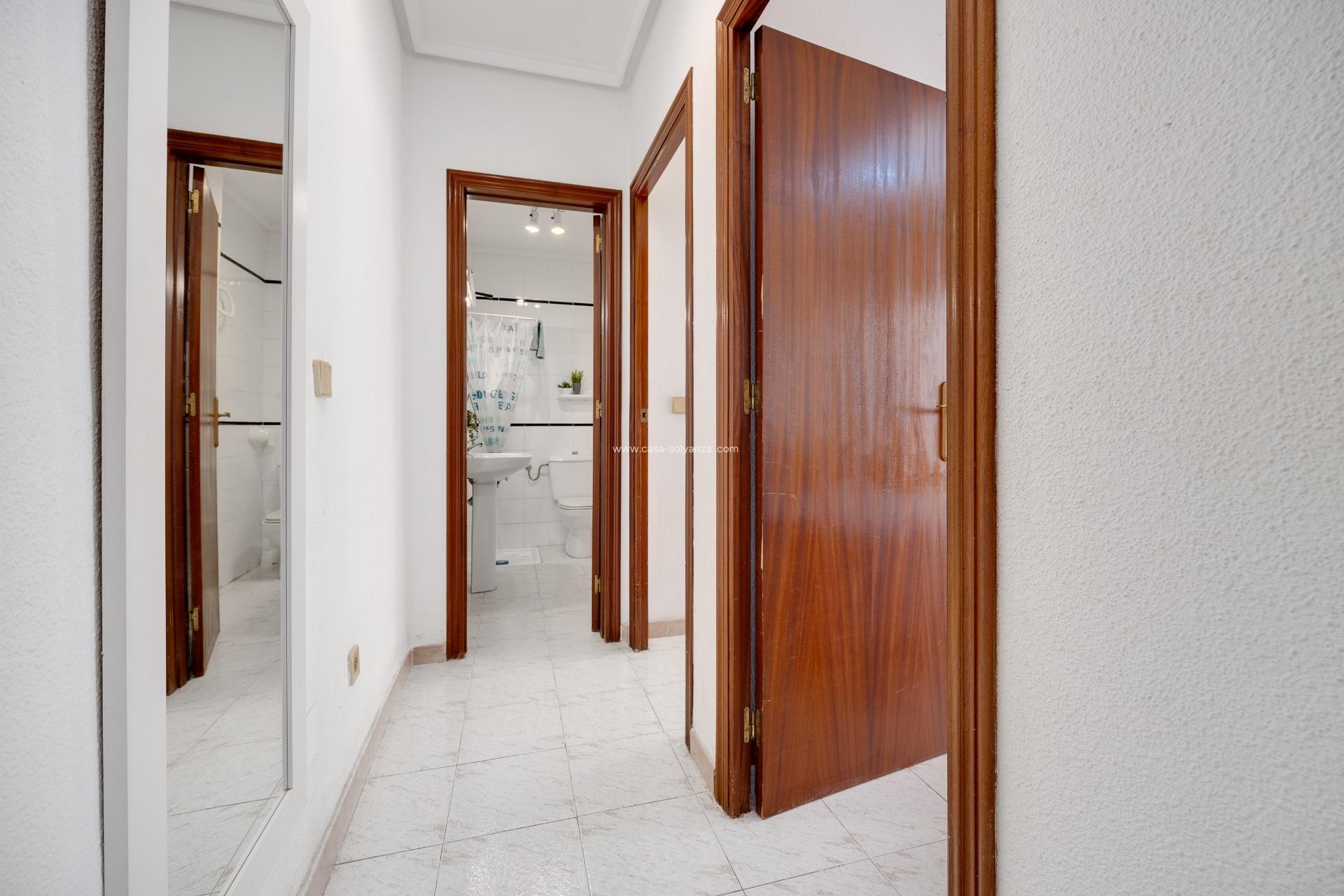 Herverkoop - Appartement / flat - Torrevieja - Estacion Autobuses