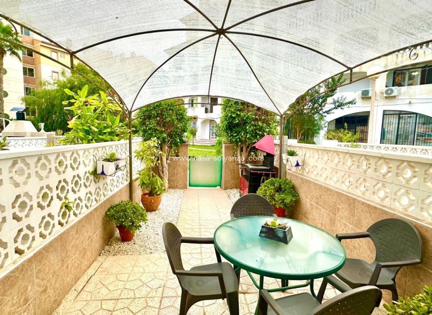 Herverkoop - Appartement / flat - Torrevieja - Estacion Autobuses