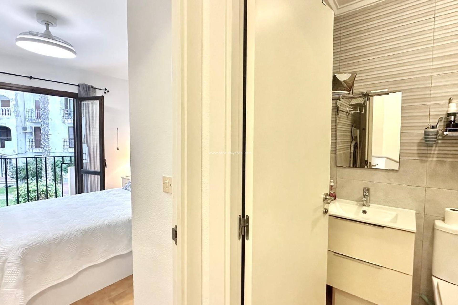 Herverkoop - Appartement / flat - Torrevieja - Estacion Autobuses