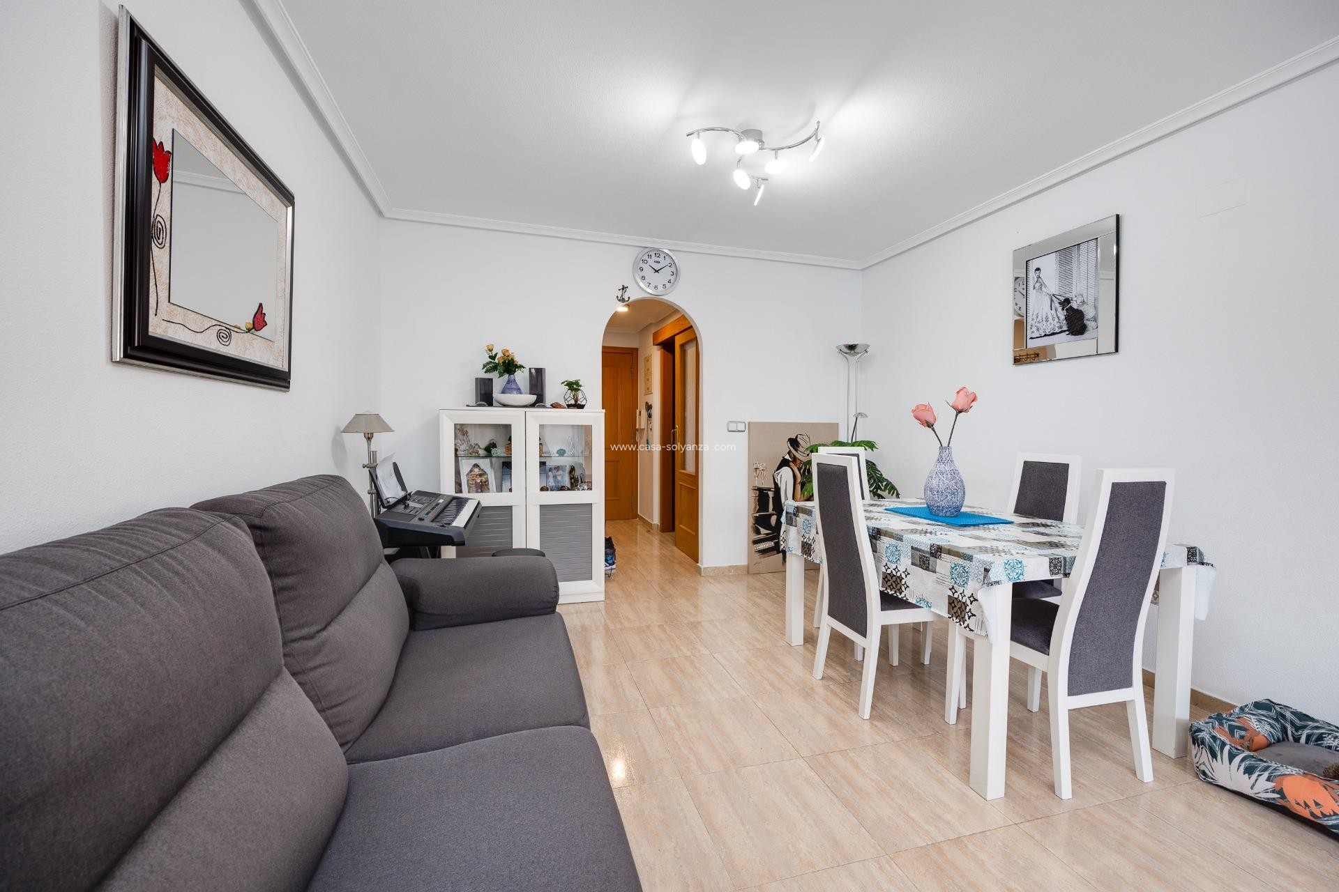 Herverkoop - Appartement / flat - Torrevieja - Estacion Autobuses