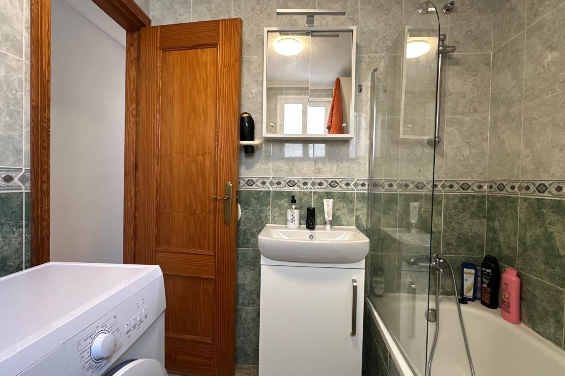 Herverkoop - Appartement / flat - Torrevieja - Estacion Autobuses