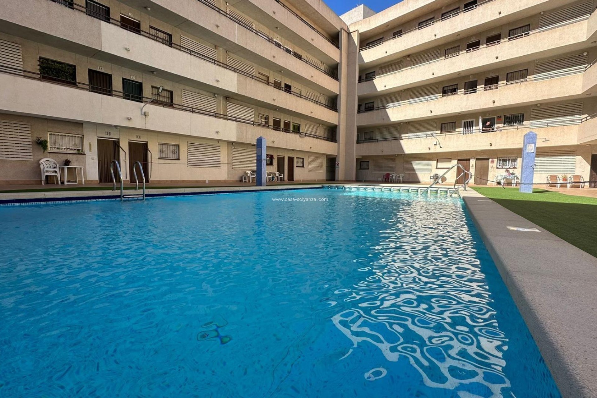 Herverkoop - Appartement / flat - Torrevieja - Estacion Autobuses