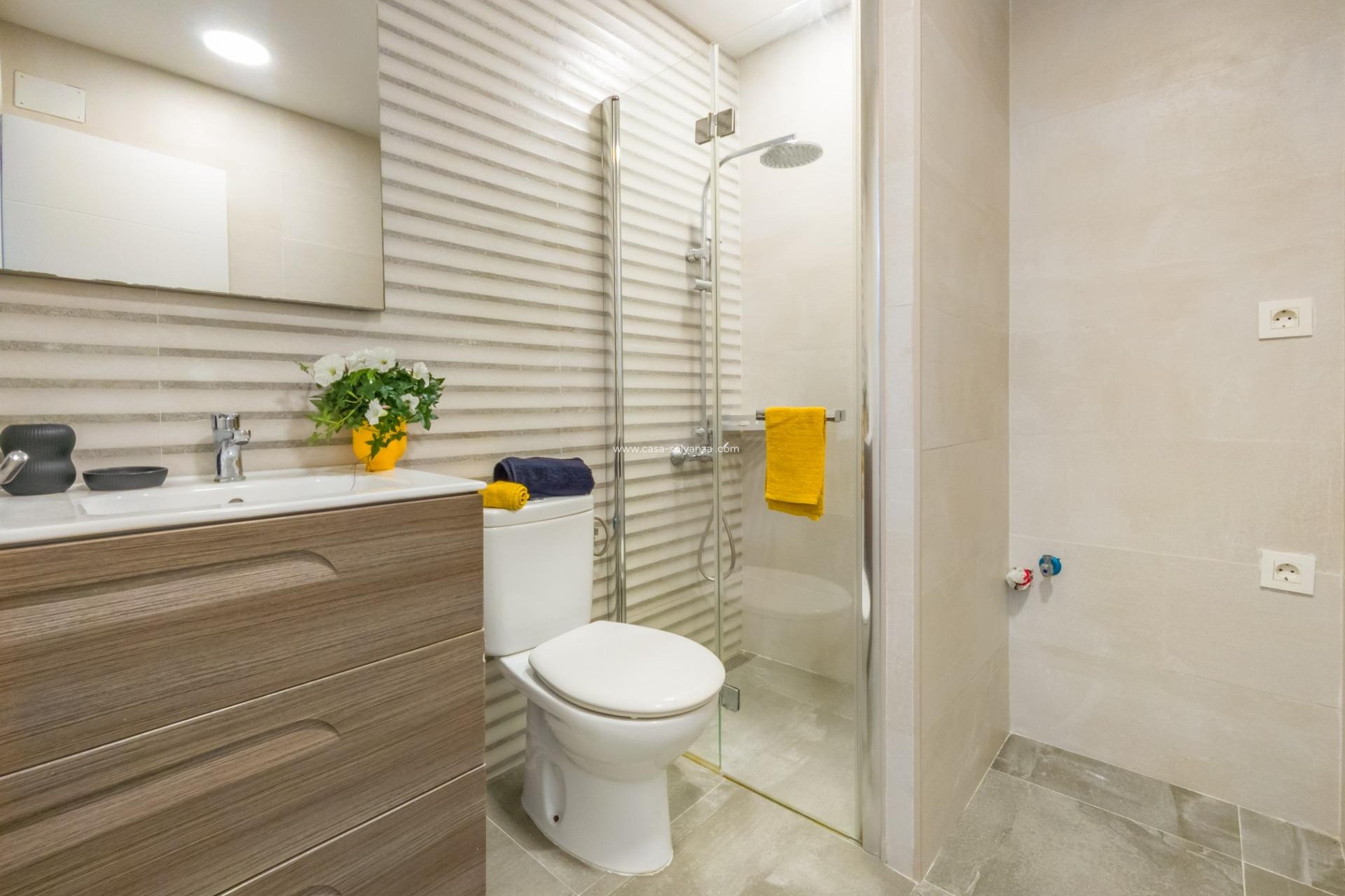 Herverkoop - Appartement / flat - Torrevieja - Estacion Autobuses