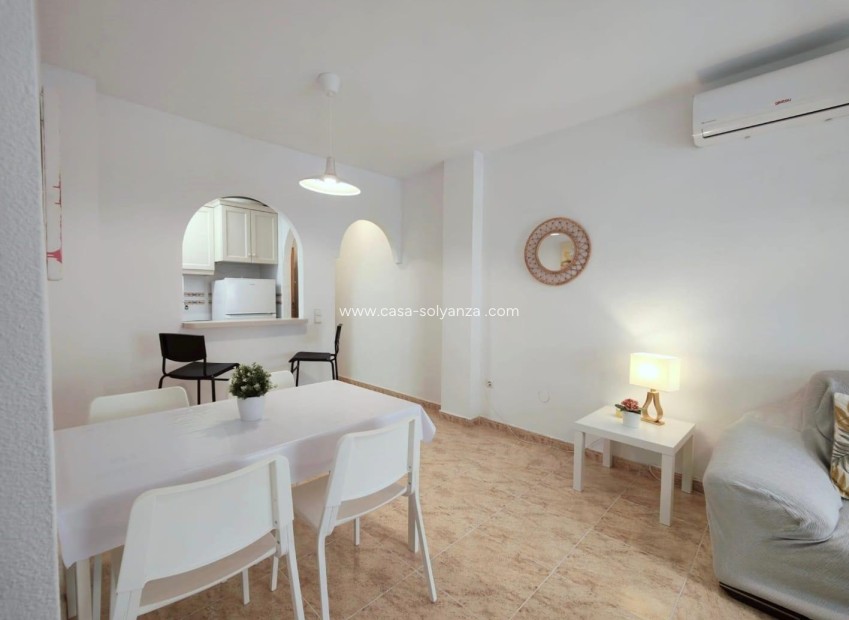 Herverkoop - Appartement / flat - Torrevieja - Estacion Autobuses
