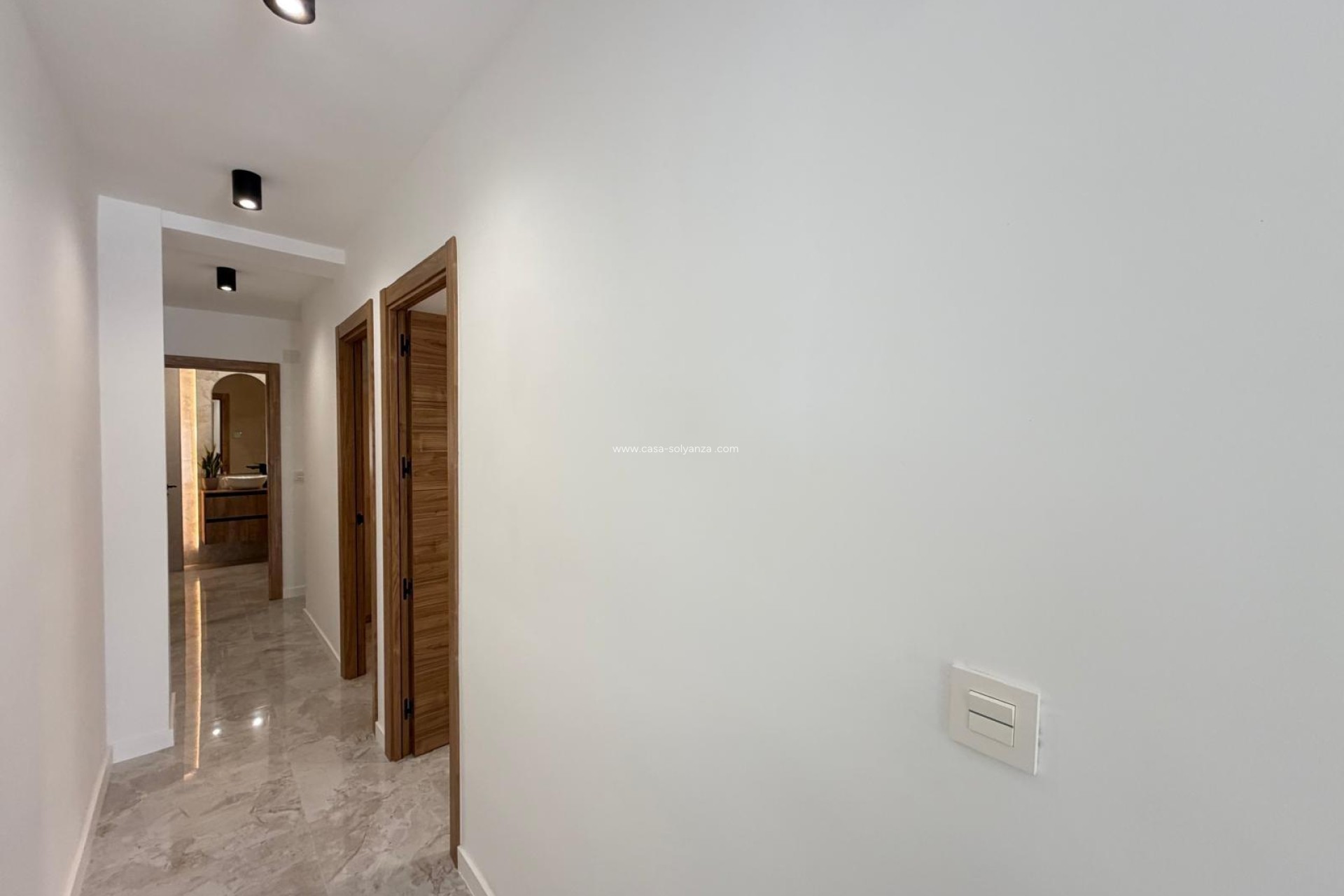 Herverkoop - Appartement / flat - Torrevieja - Estacion Autobuses