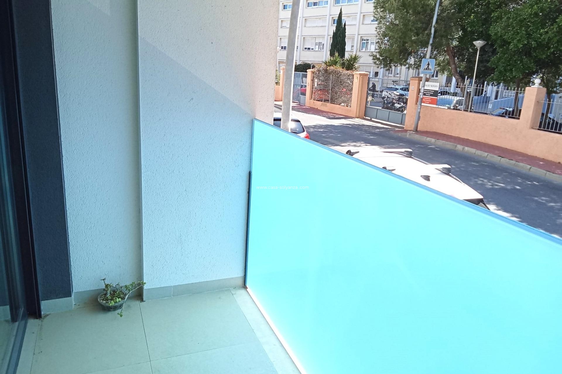 Herverkoop - Appartement / flat - Torrevieja - Estacion Autobuses