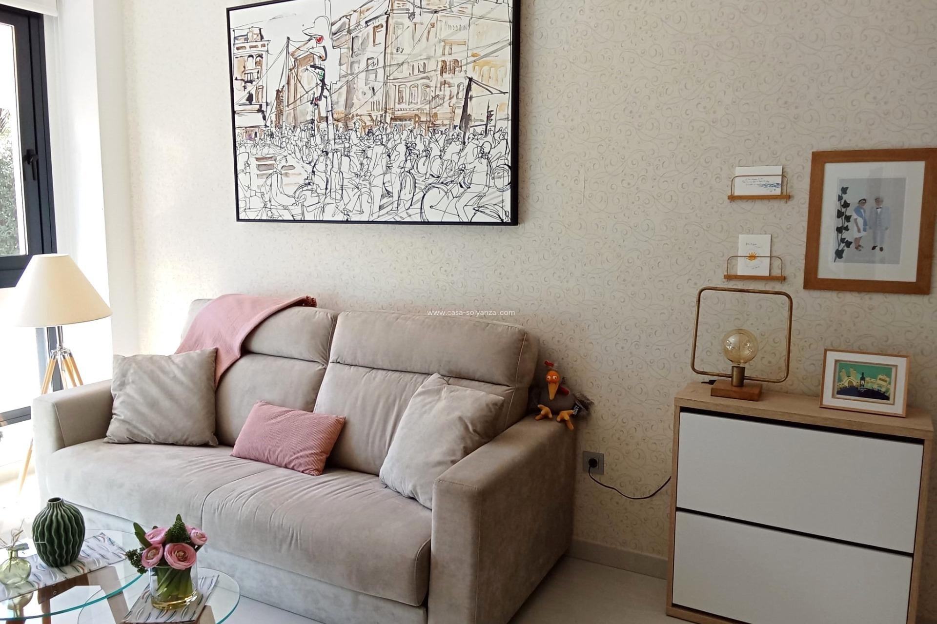 Herverkoop - Appartement / flat - Torrevieja - Estacion Autobuses