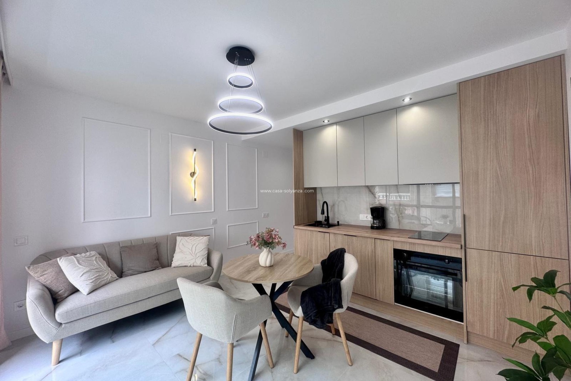 Herverkoop - Appartement / flat - Torrevieja - Estacion Autobuses