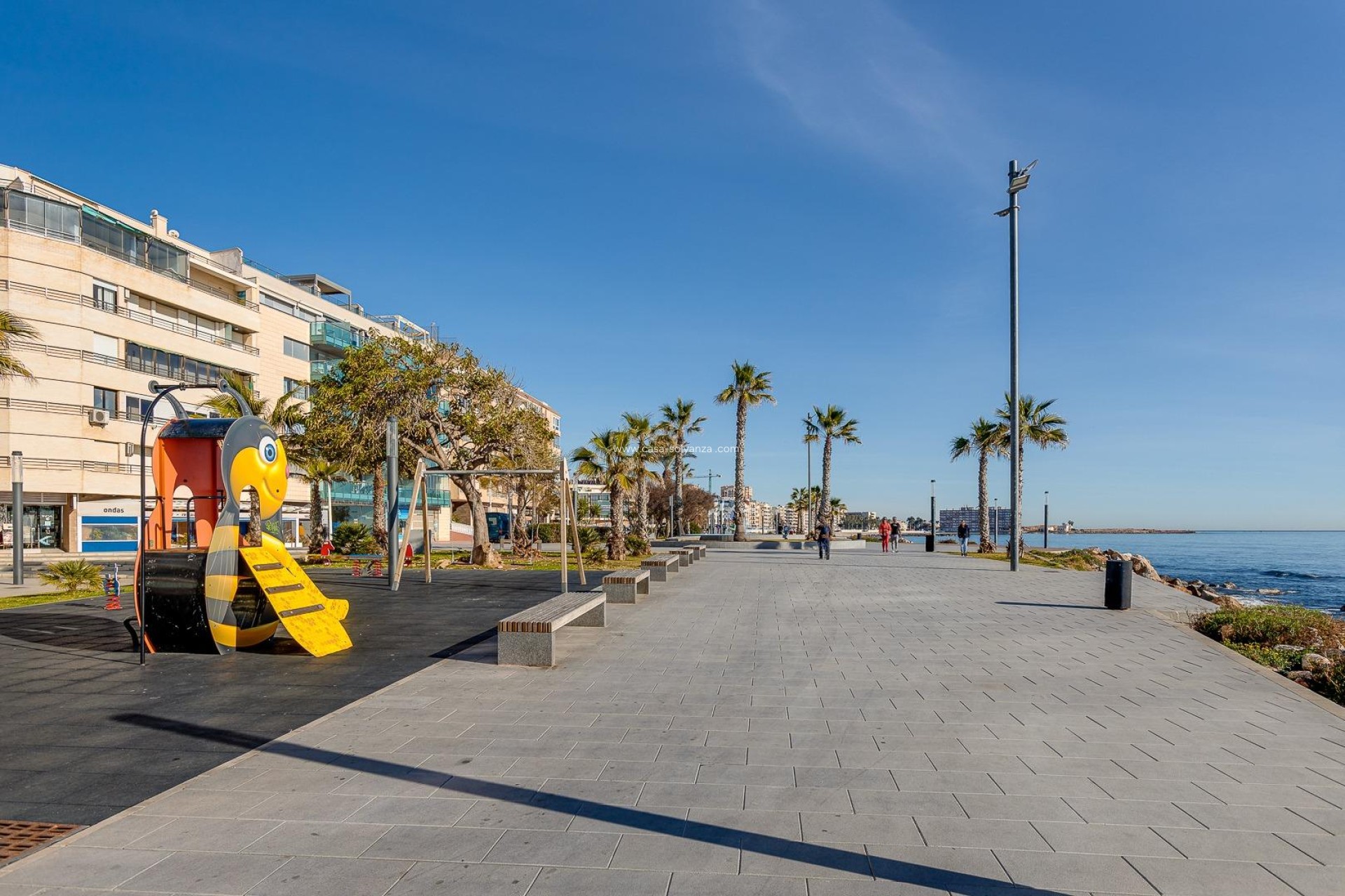 Herverkoop - Appartement / flat - Torrevieja - Estacion Autobuses