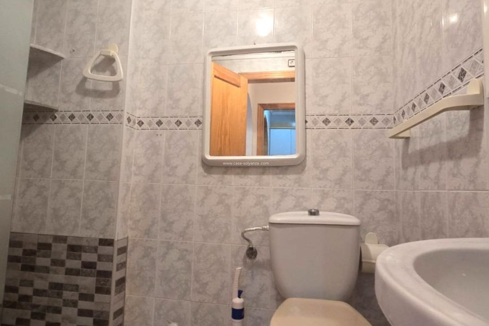 Herverkoop - Appartement / flat - Torrevieja - Habaneras