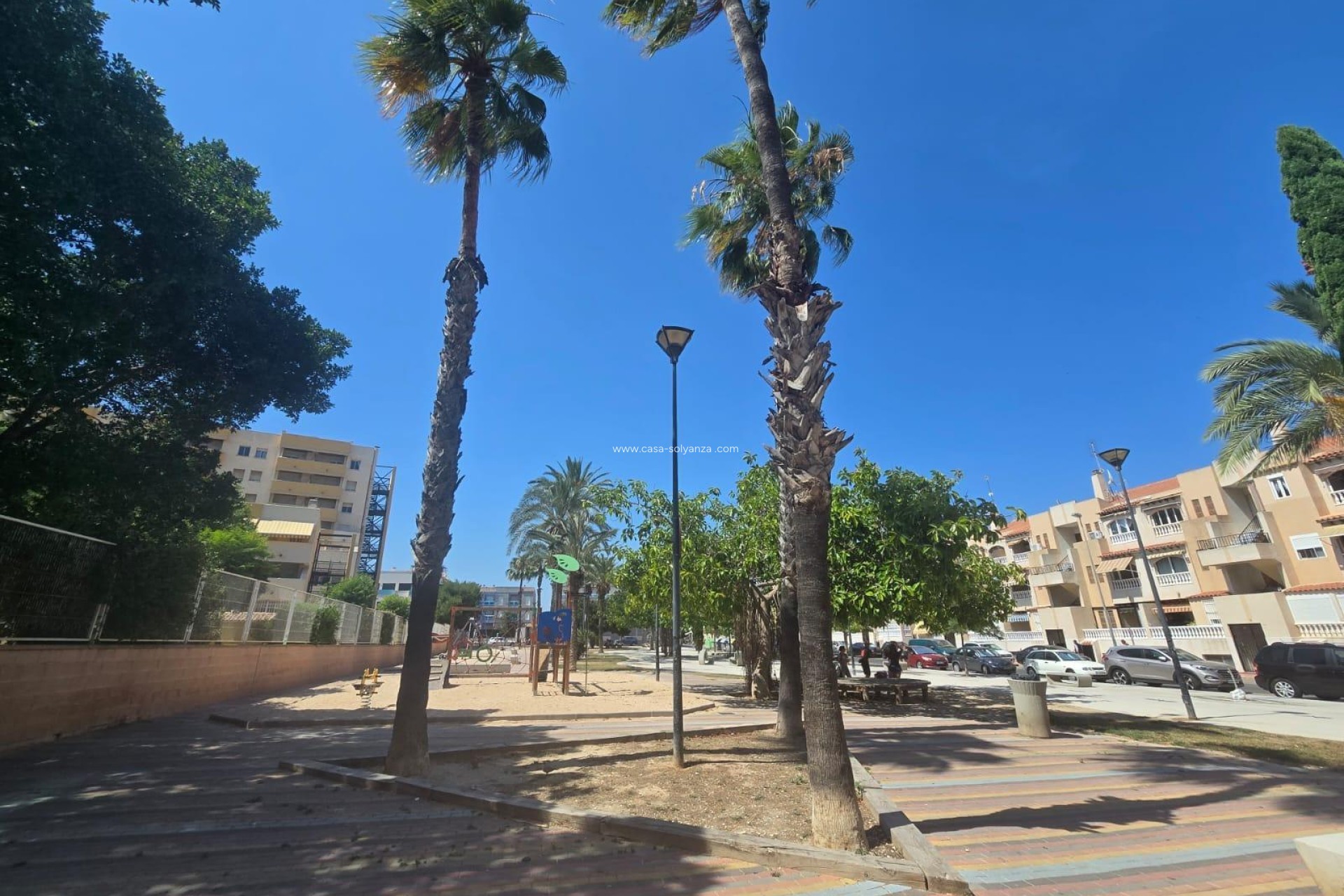 Herverkoop - Appartement / flat - Torrevieja - Habaneras