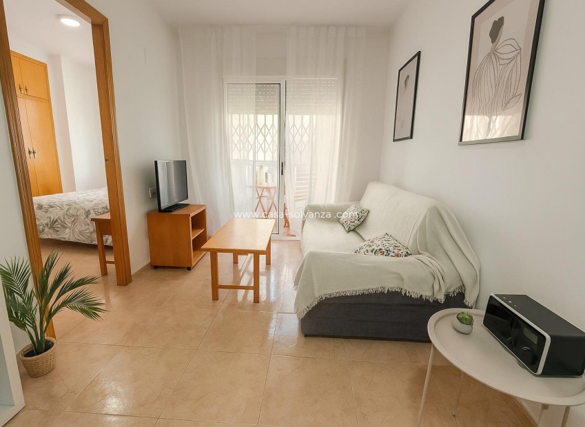 Herverkoop - Appartement / flat - Torrevieja - Habaneras