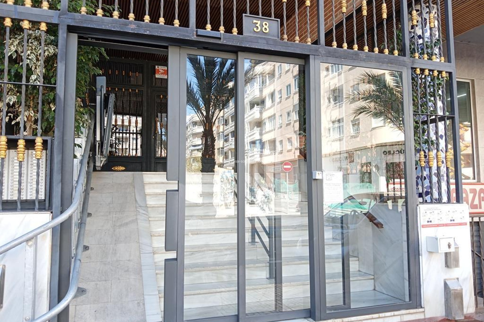 Herverkoop - Appartement / flat - Torrevieja - Habaneras