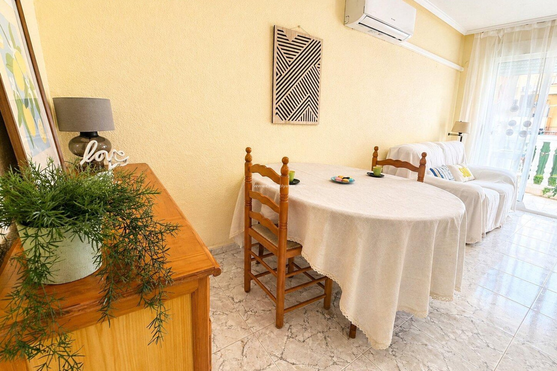 Herverkoop - Appartement / flat - Torrevieja - Habaneras