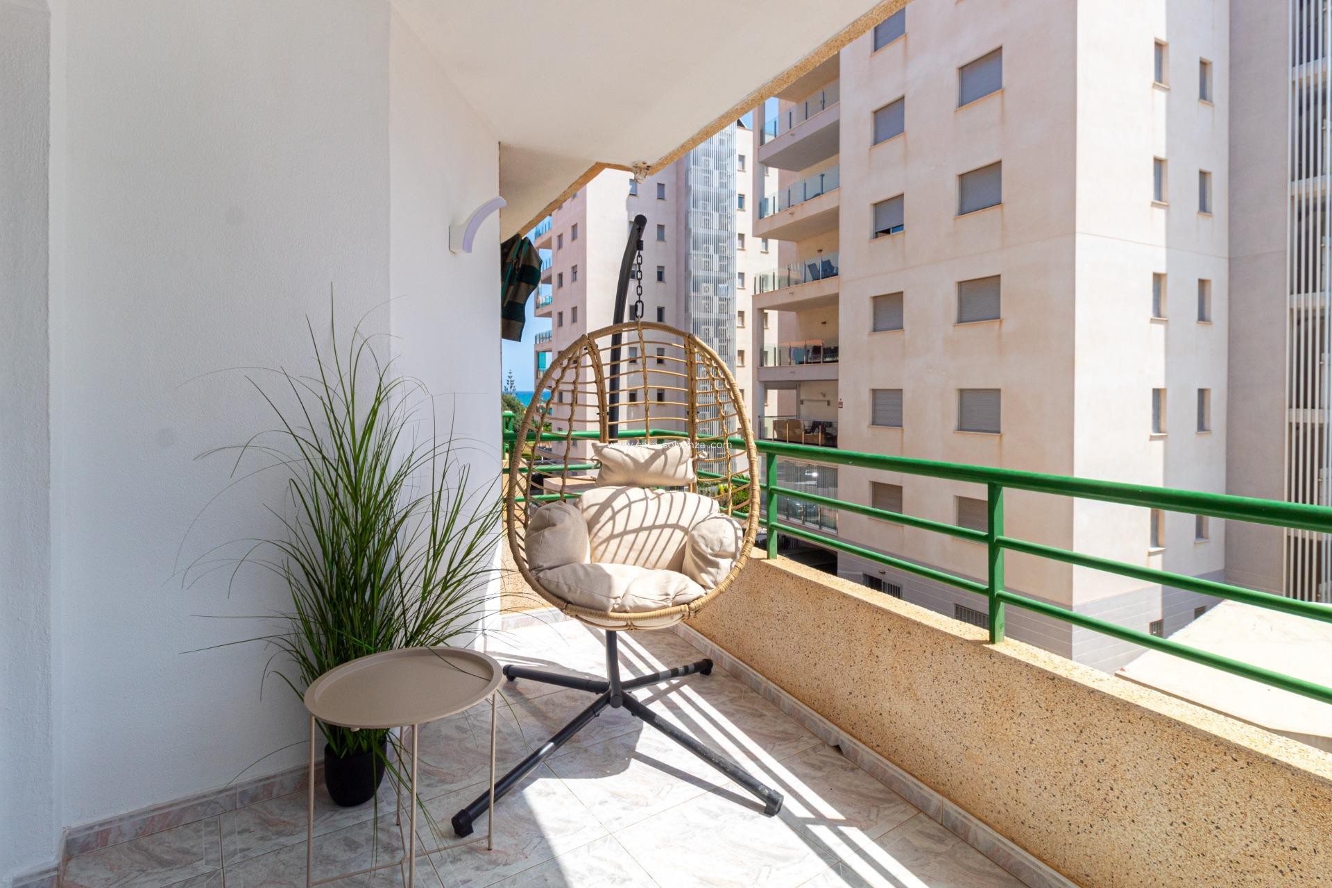Herverkoop - Appartement / flat - Torrevieja - La Mata