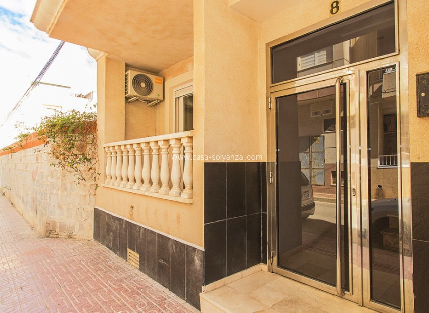 Herverkoop - Appartement / flat - Torrevieja - La Mata