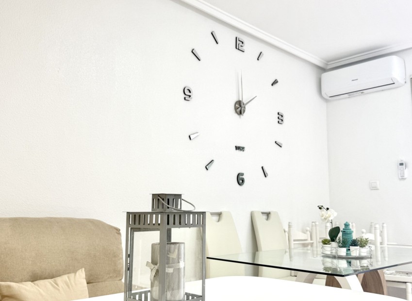 Herverkoop - Appartement / flat - Torrevieja - La Mata
