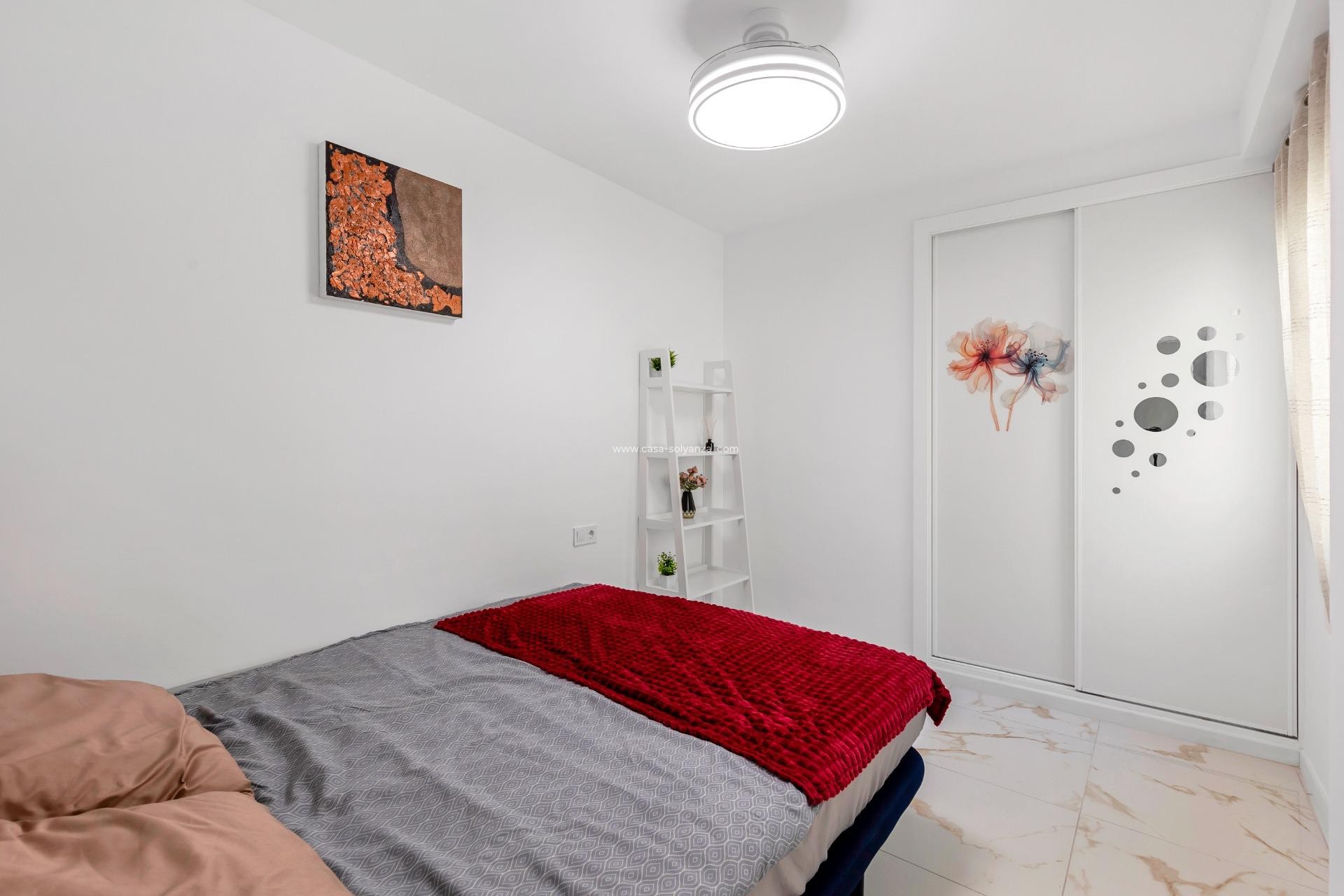 Herverkoop - Appartement / flat - Torrevieja - La Mata