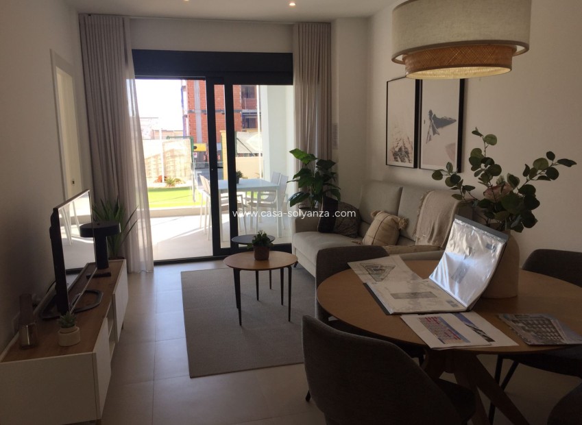 Herverkoop - Appartement / flat - Torrevieja - La Mata