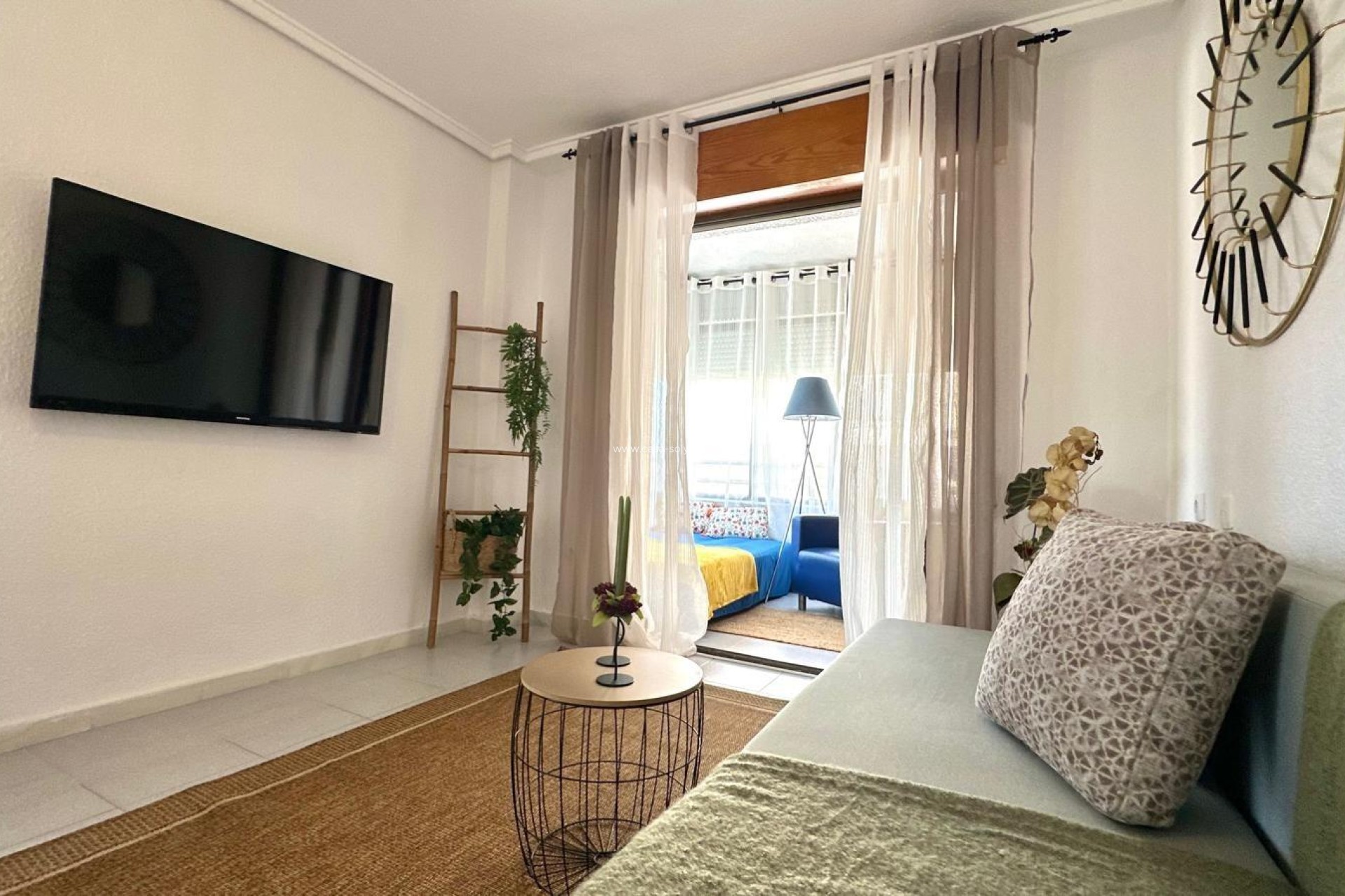 Herverkoop - Appartement / flat - Torrevieja - La Siesta