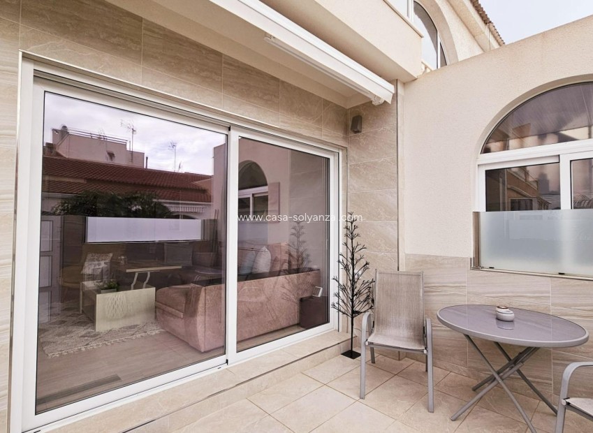 Herverkoop - Appartement / flat - Torrevieja - La Siesta