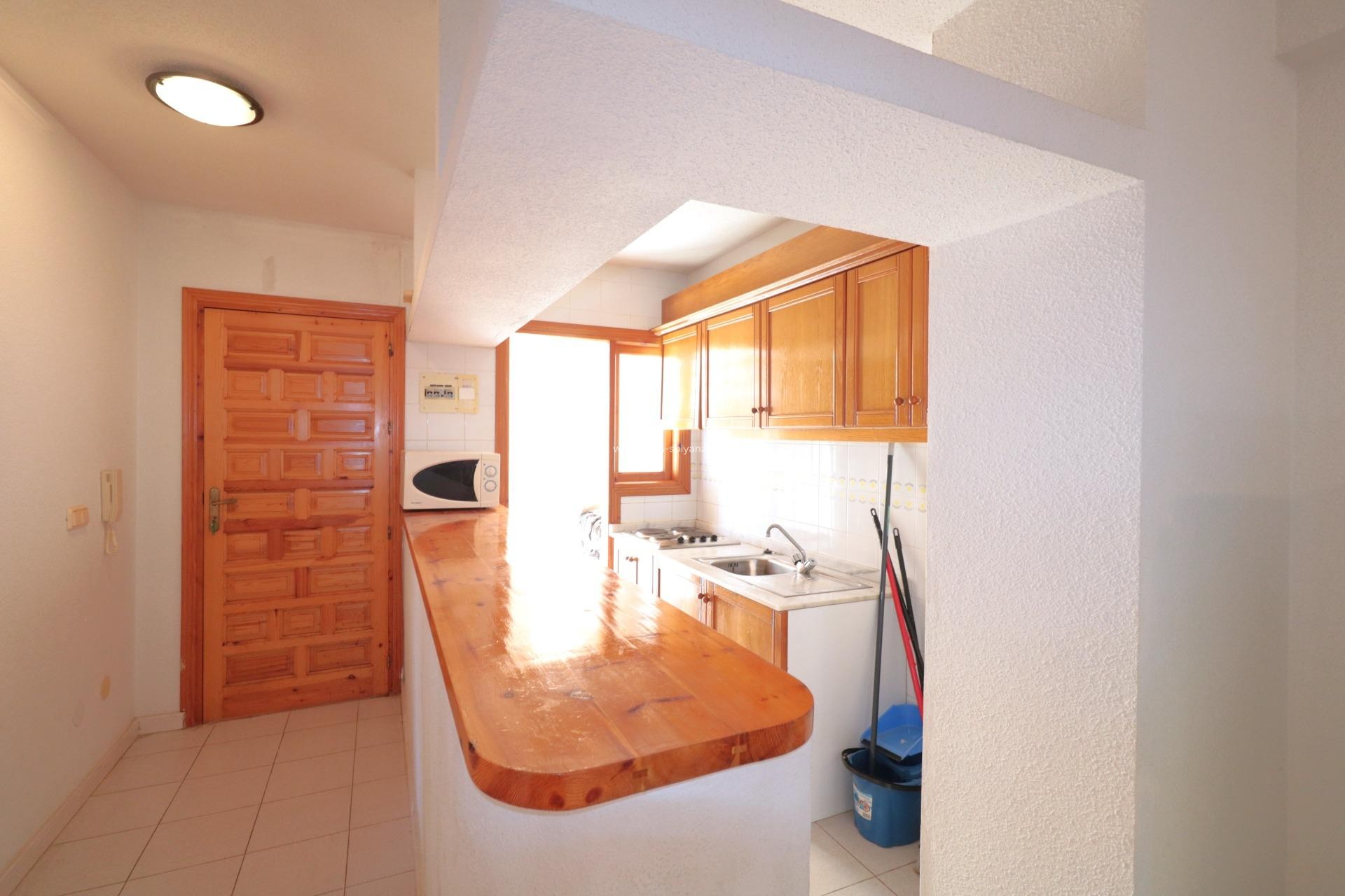 Herverkoop - Appartement / flat - Torrevieja - La veleta