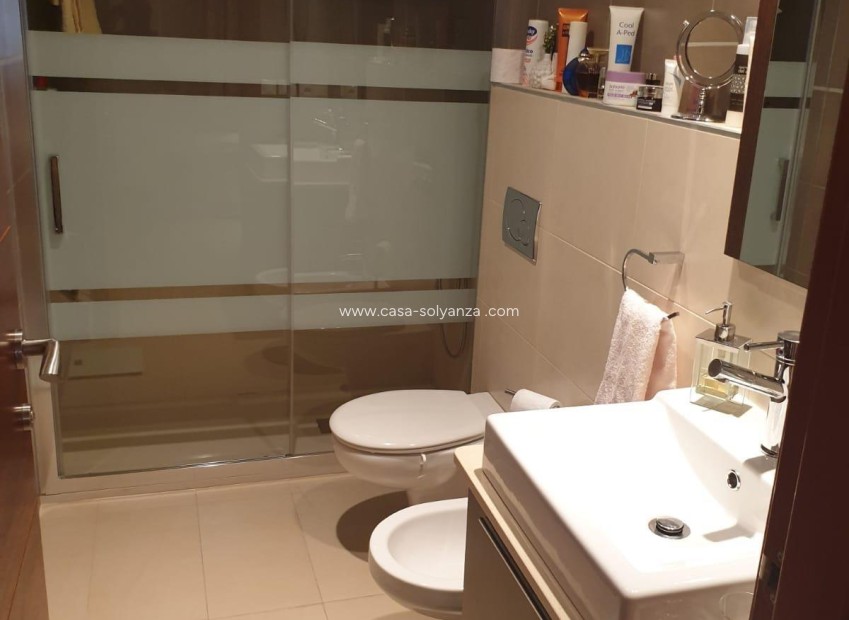 Herverkoop - Appartement / flat - Torrevieja - Las Piscinas Naturales